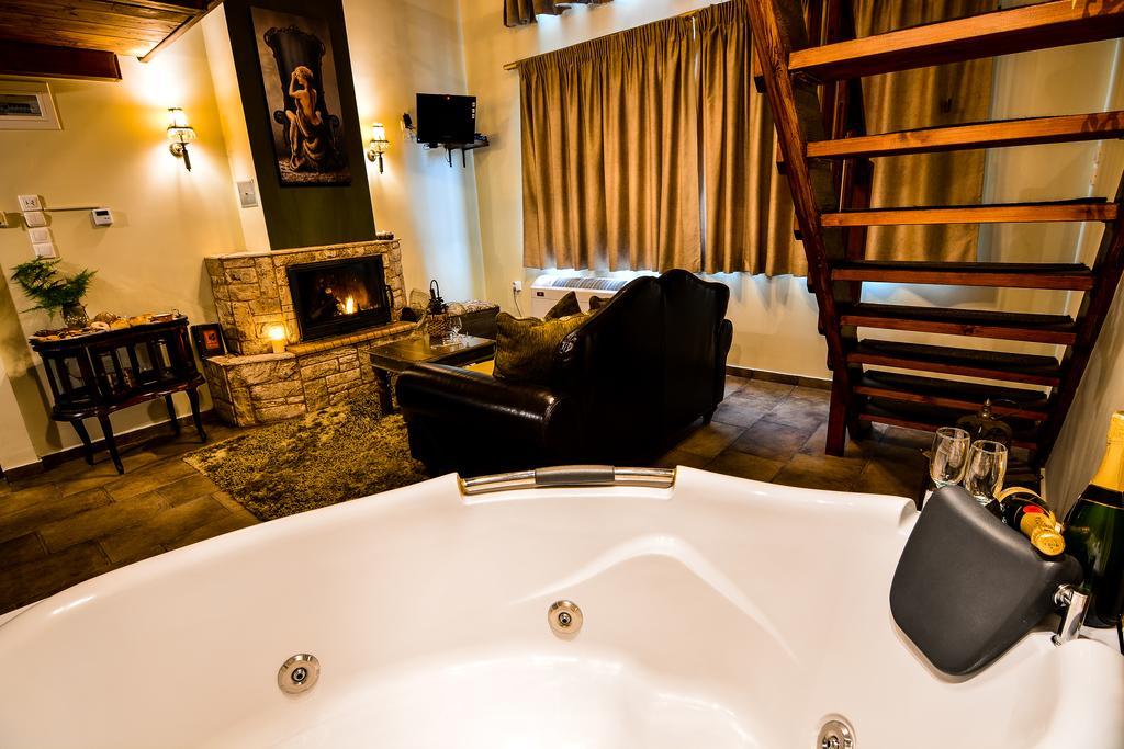 Camelia Suites Synikia Mesi Trikalon Exteriér fotografie